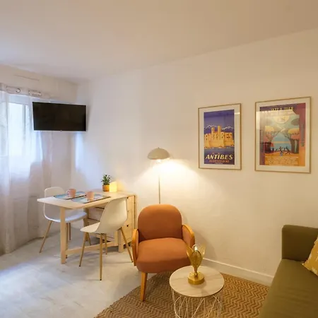 Charming Flat With Garden In Juans-Les-Pins *